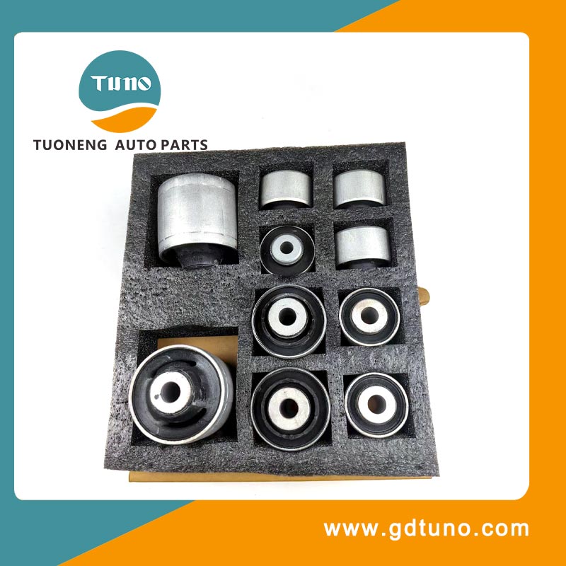 Audi A6L C6 Komplet puš sprednje krmilne roke